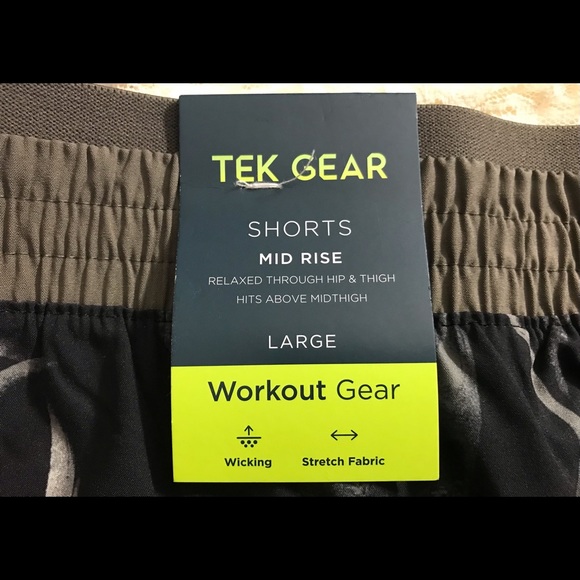 TEK GEAR WORKOUT GEAR, SIZE LARGE, MID-RISE SHORTS - Picture 3 of 5
